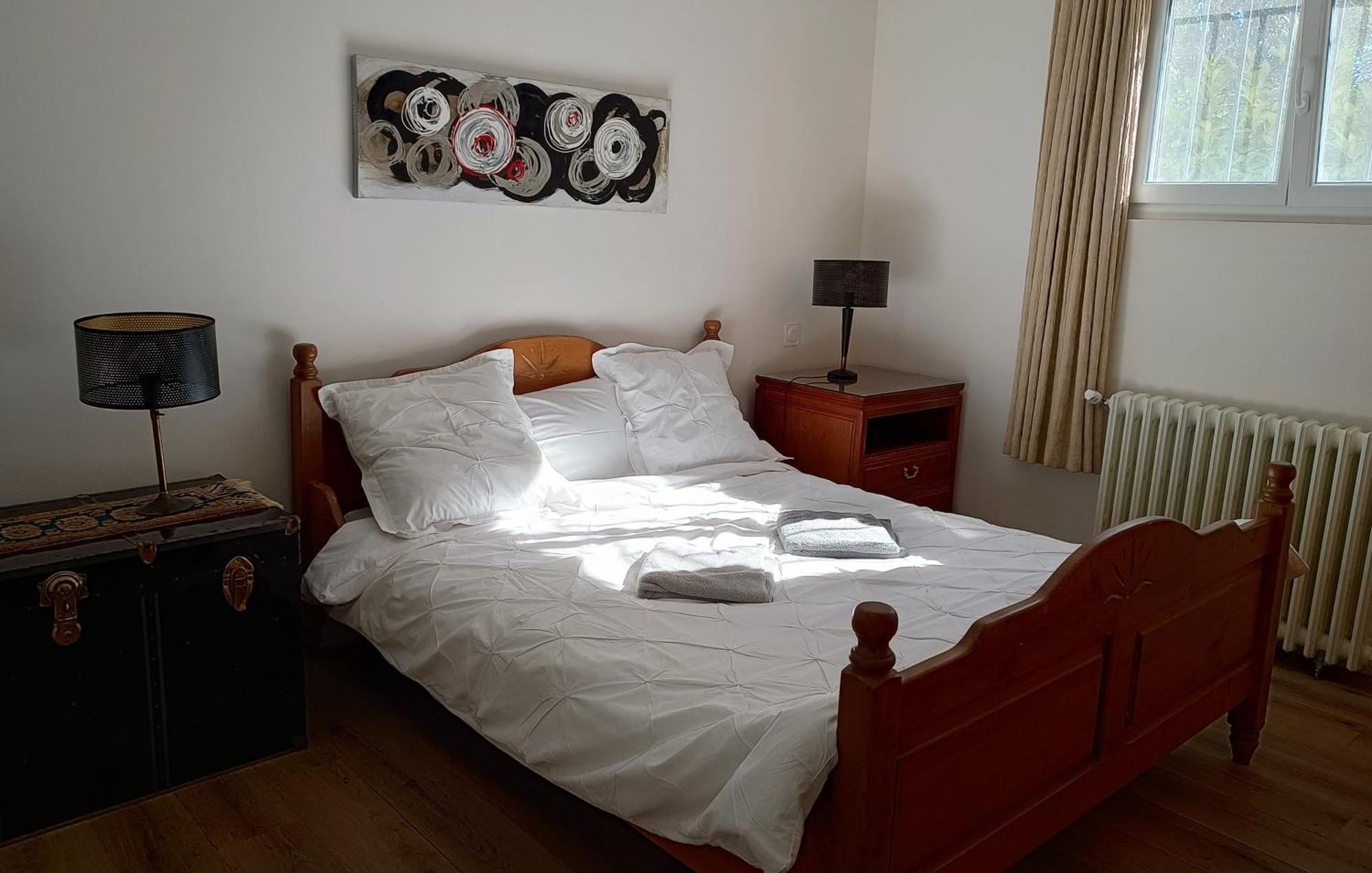 Grand Appartement, 2 Chambres Et Jardin نيم المظهر الخارجي الصورة